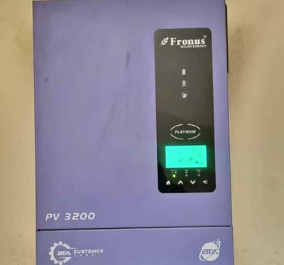 Fronus pv3200 just like mint condition nothing any fault