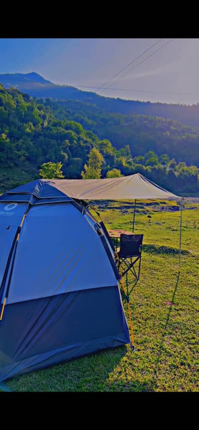 Imported 4 person fully automatic camp with 2 chair and table