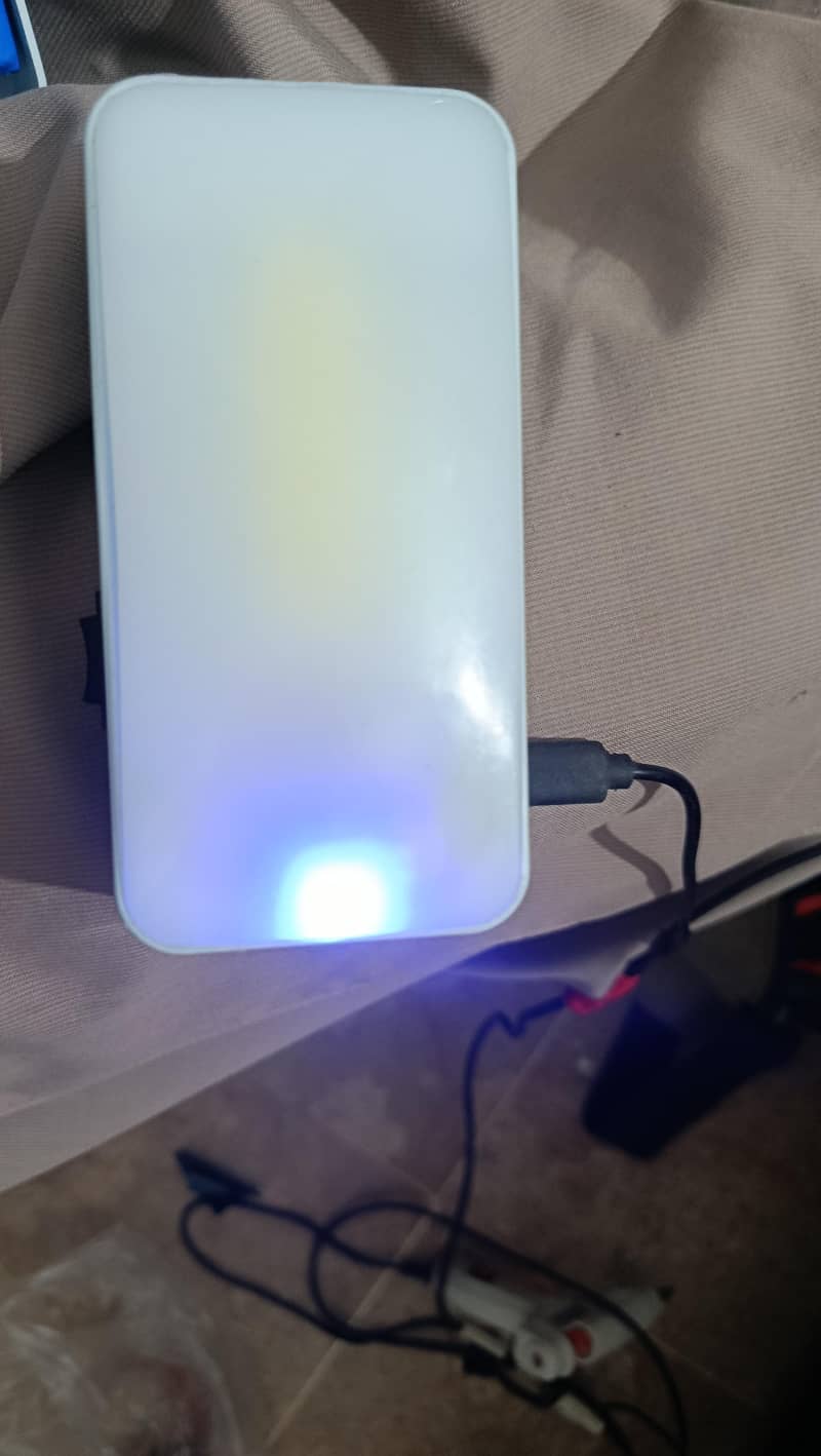 emergency light 7