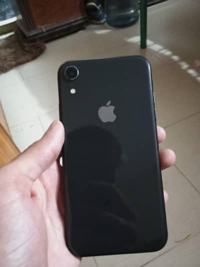 Apple iPhone XR