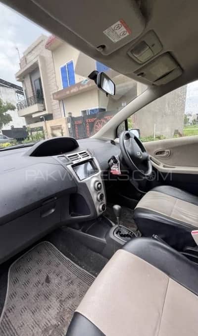 TOYOTA VITZ 2007/2010