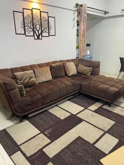 L shaped cosy sofa colour brown