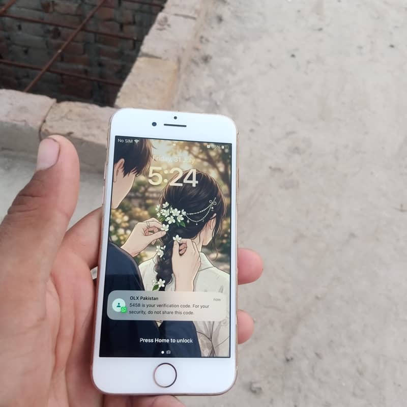 Apple iPhone 8 0