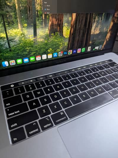 MacBook Pro 2018 i9 32gb