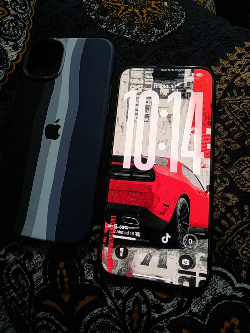 Apple iPhone 15 plus 0