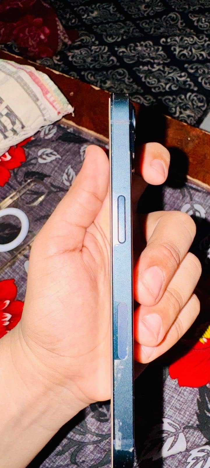 Apple iPhone 13 6