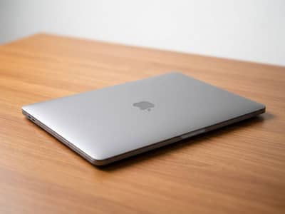 MacBook Pro 16inch 2019 Core i7 16GB RAM / 512GB SSD | Condition 10/10