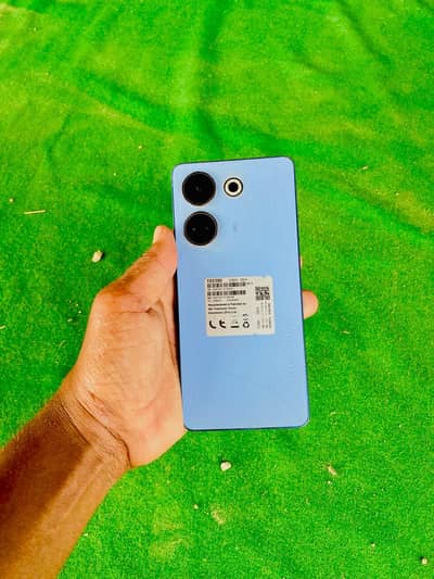 Tecno camon 20 (8/256)