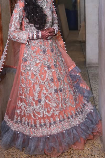 Heavy Bridal Lehenga – Only Worn Once – Excellent Condition