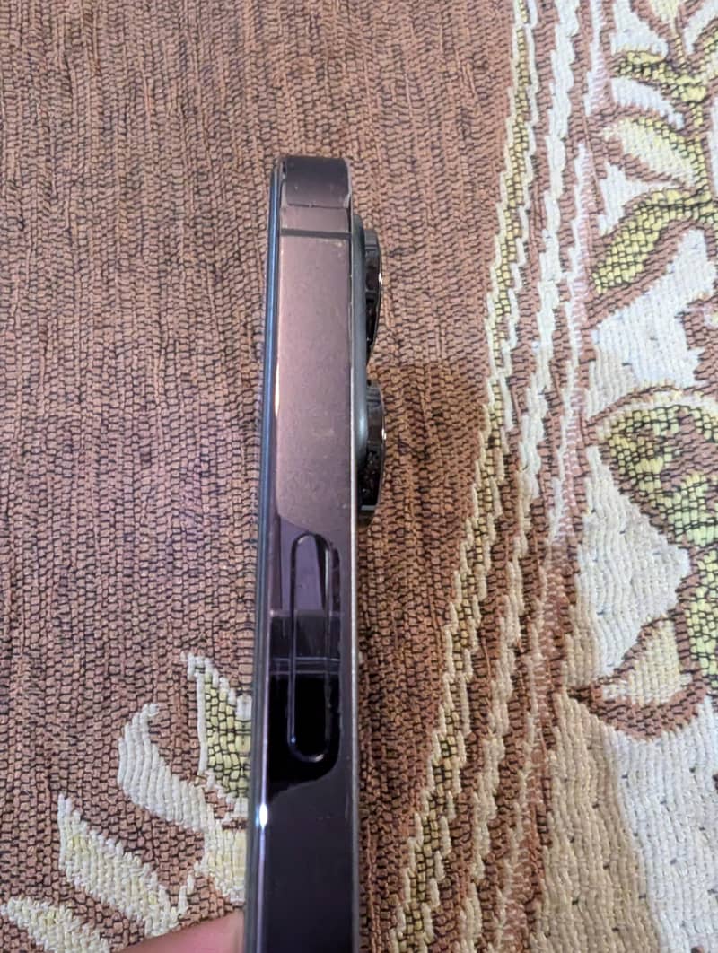 Apple iPhone 14 Pro 3