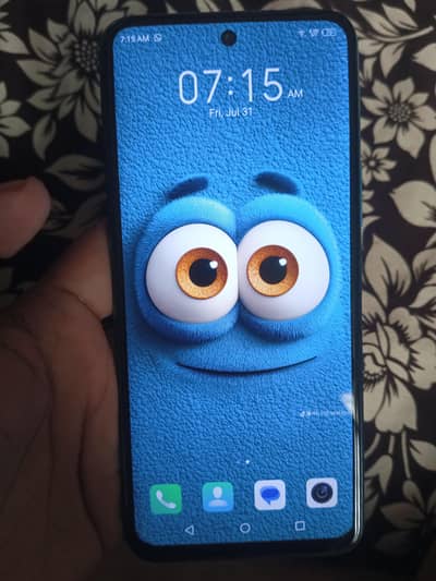 Infinix Hot 12