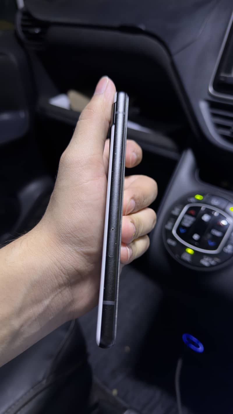 Google Pixel 6a 3
