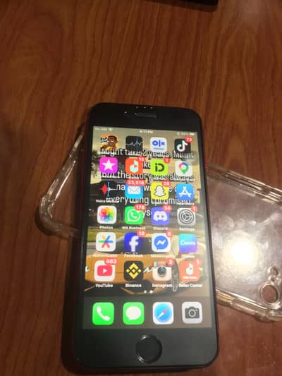 Iphone 7  32 gb iphone 8 64 gb non pta urgent sale