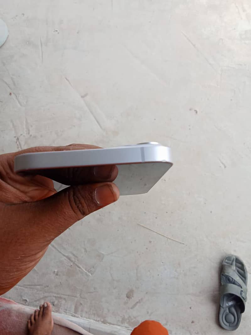 Apple iPhone 14 plus 2