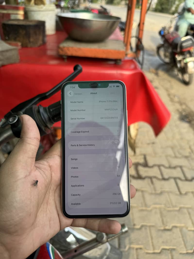 iPhone 11 Pro Max 9