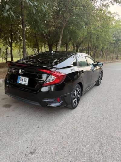 Honda Civic VTi Oriel Prosmatec 2018 top of the line UG Full option