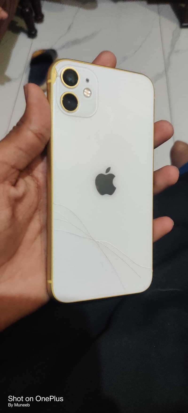 Apple iPhone 11 5