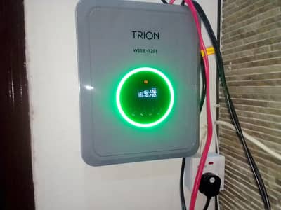 Trion Solar inverter 1000 watts