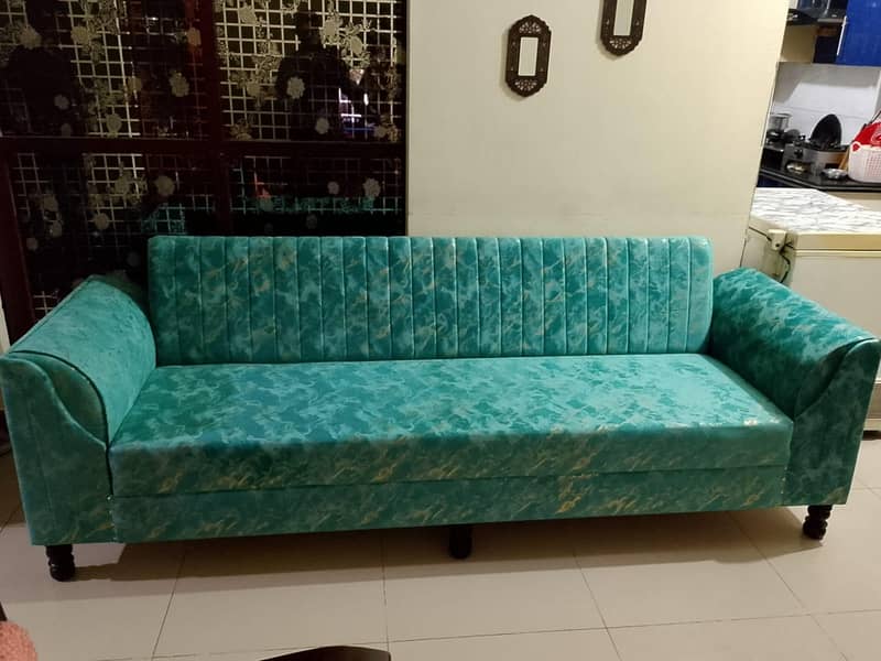 Sofa + cumbed 1