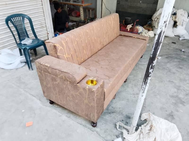 Sofa + cumbed 3