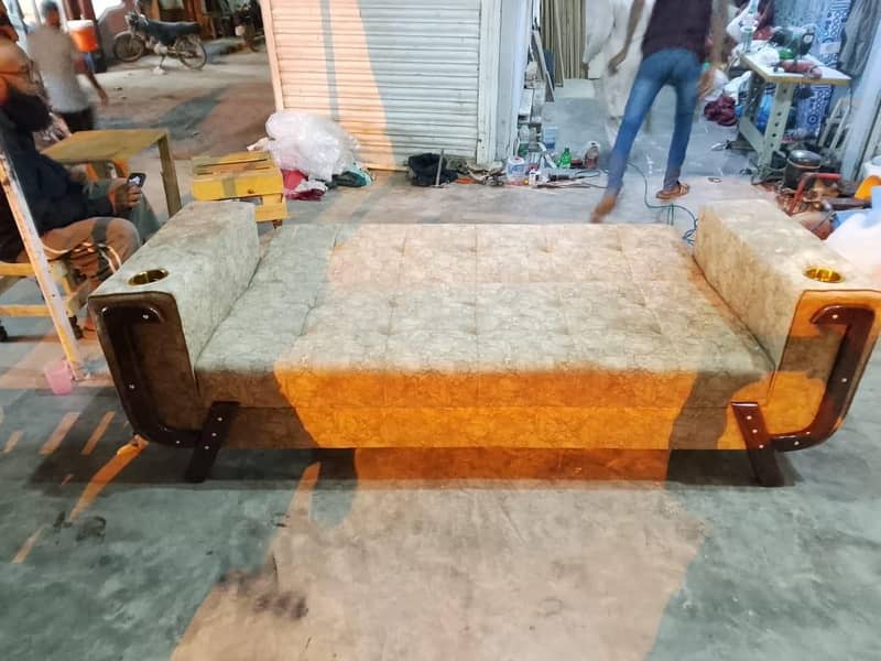 Sofa + cumbed 16