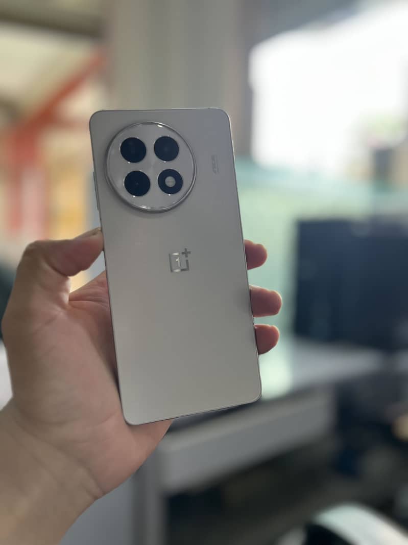 One Plus 13R 4