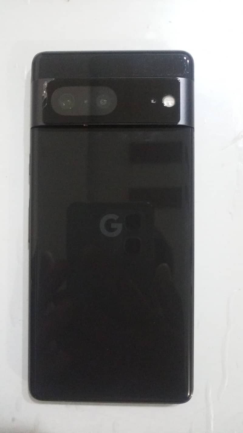Google Pixel 7 4
