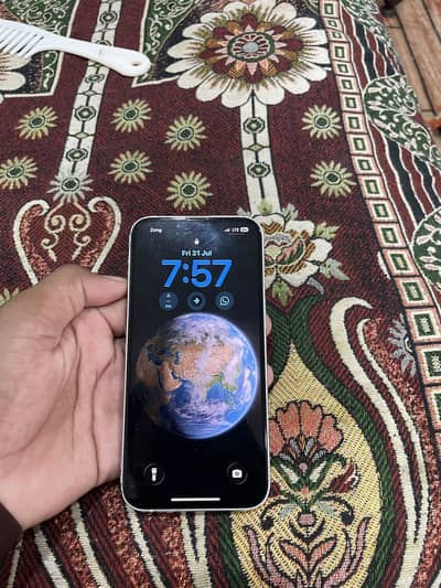 Apple iPhone 13 (PTA)