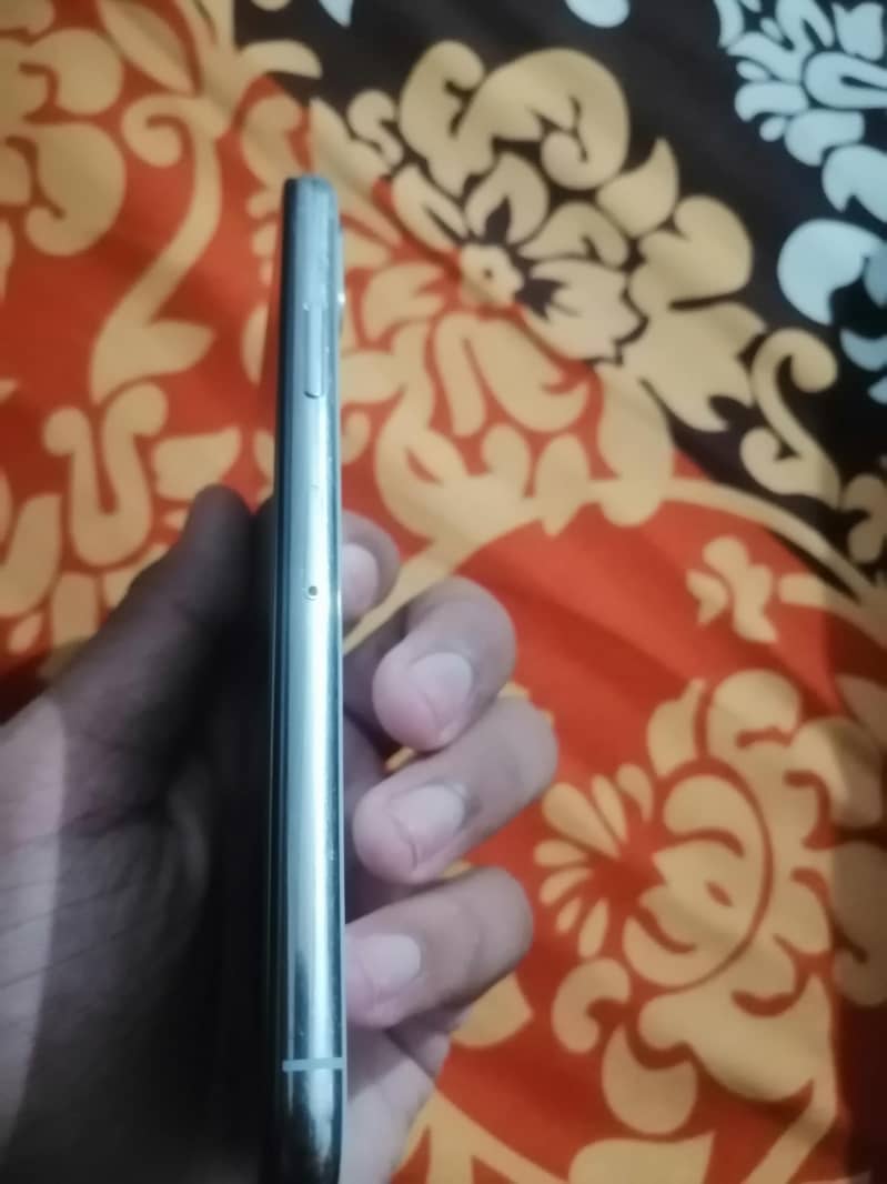 Apple iPhone X 1