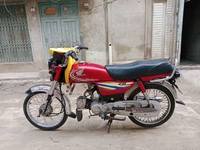 Honda CD 70 model 2014 for sale 03290347338
