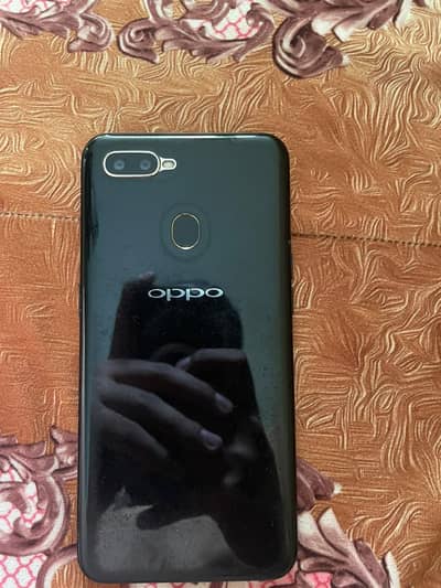 OPPO A5s with box and charger