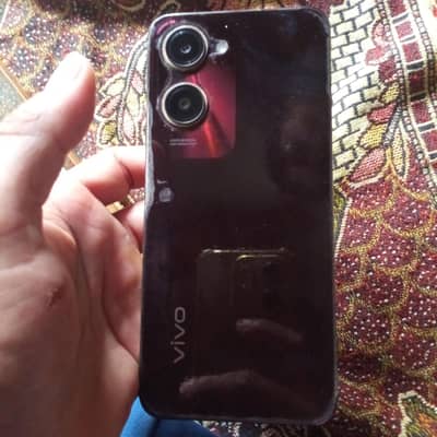 Vivo Y18