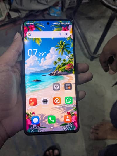 Tecno CAMON 20