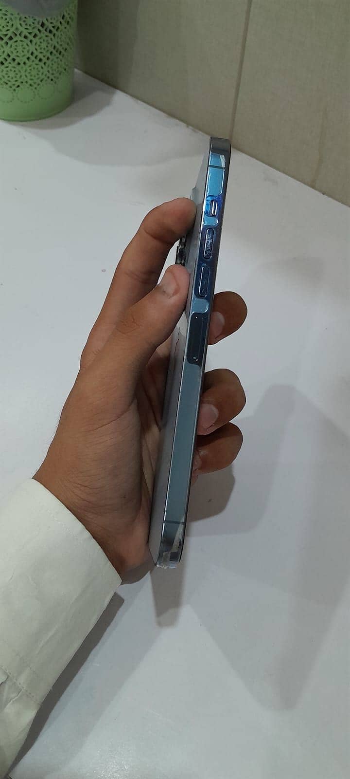 Apple iPhone 13 Pro Max 2