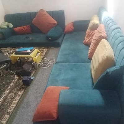 Sofa Mujlis 8 Seater in 3 pieces