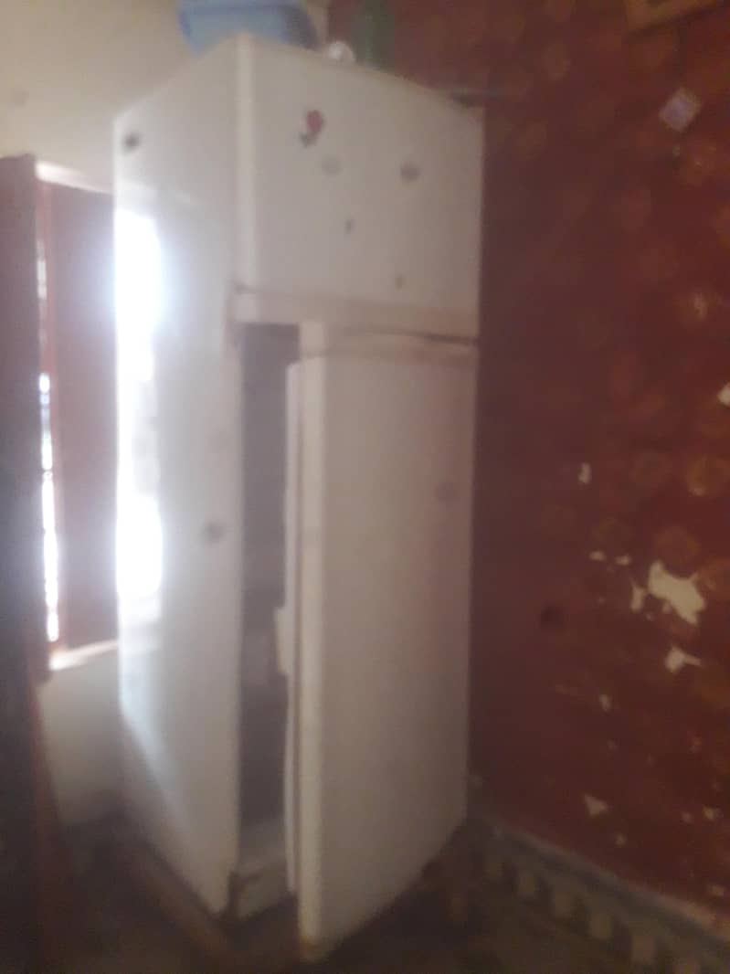 refrigater 0