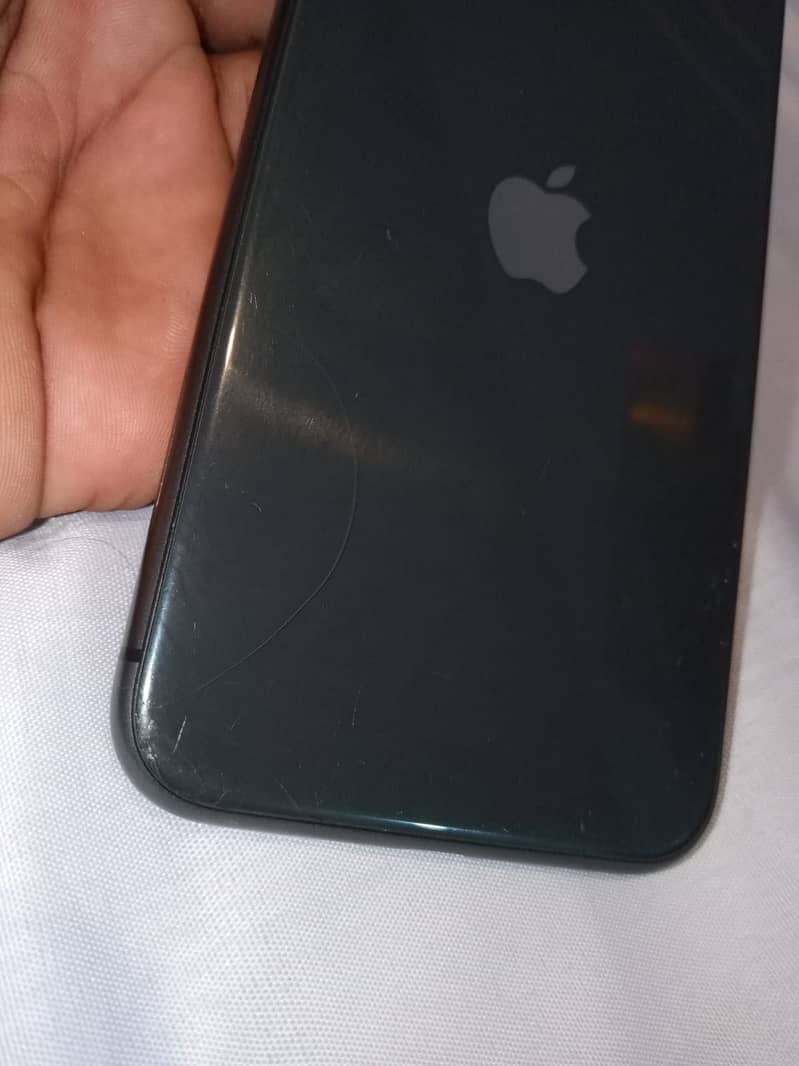 Apple iPhone 11 5
