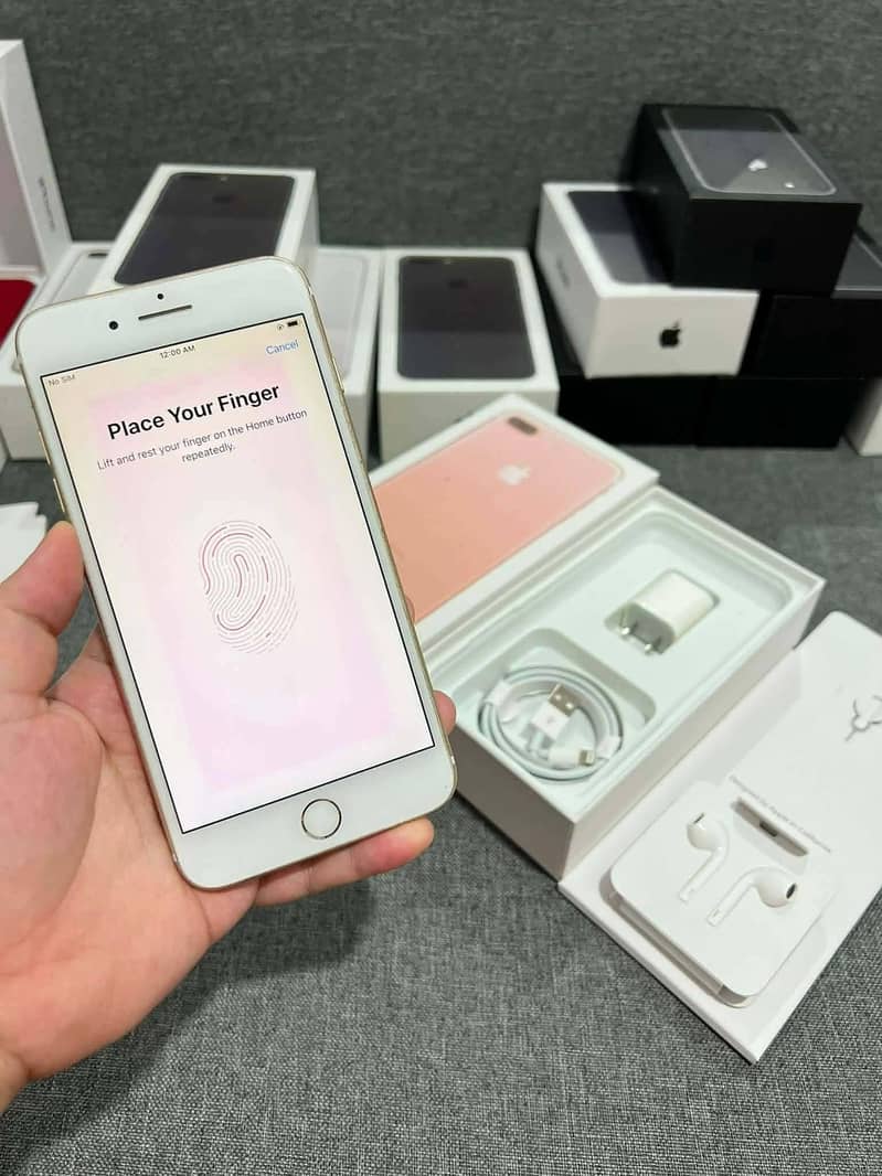 Apple iPhone 7 Plus 2