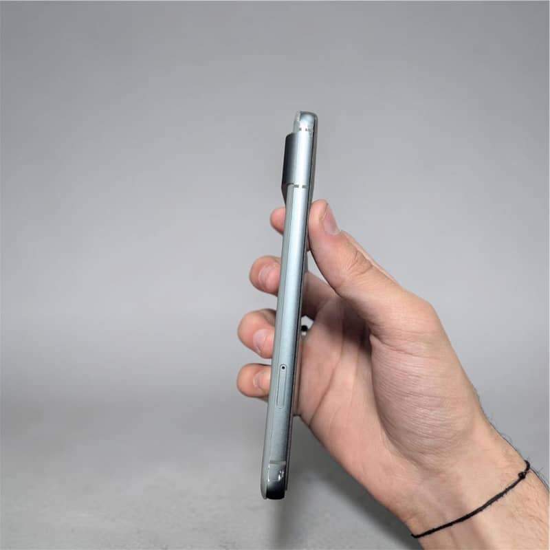 Google Pixel 8 2