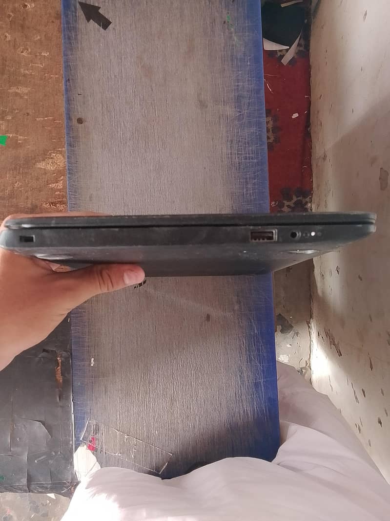 Laptop 4