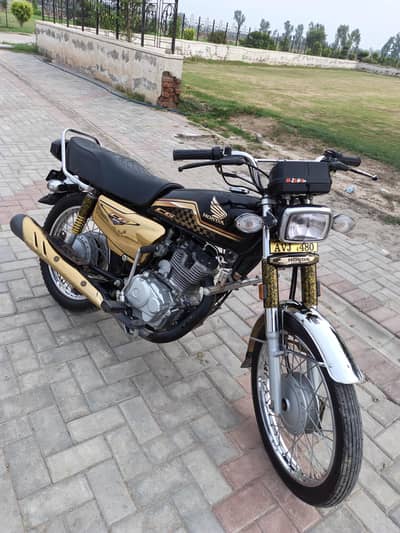 Honda cg 125 gold edition
