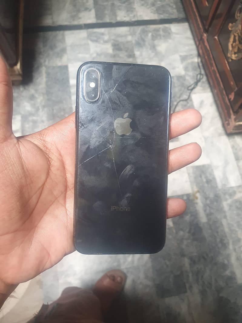 Apple iPhone X 4