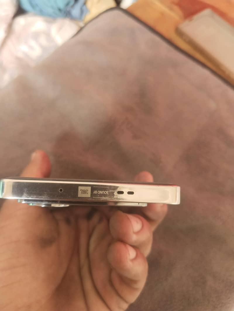 Infinix Note 40 6