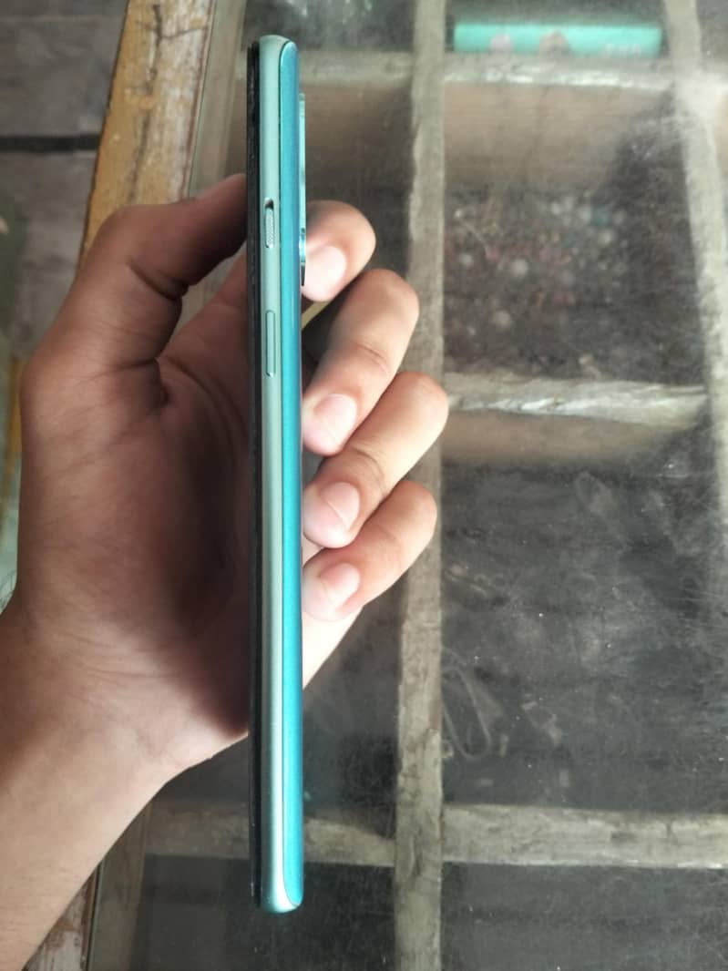 One Plus 8T 2