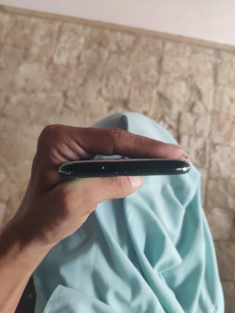 One Plus 6T 1