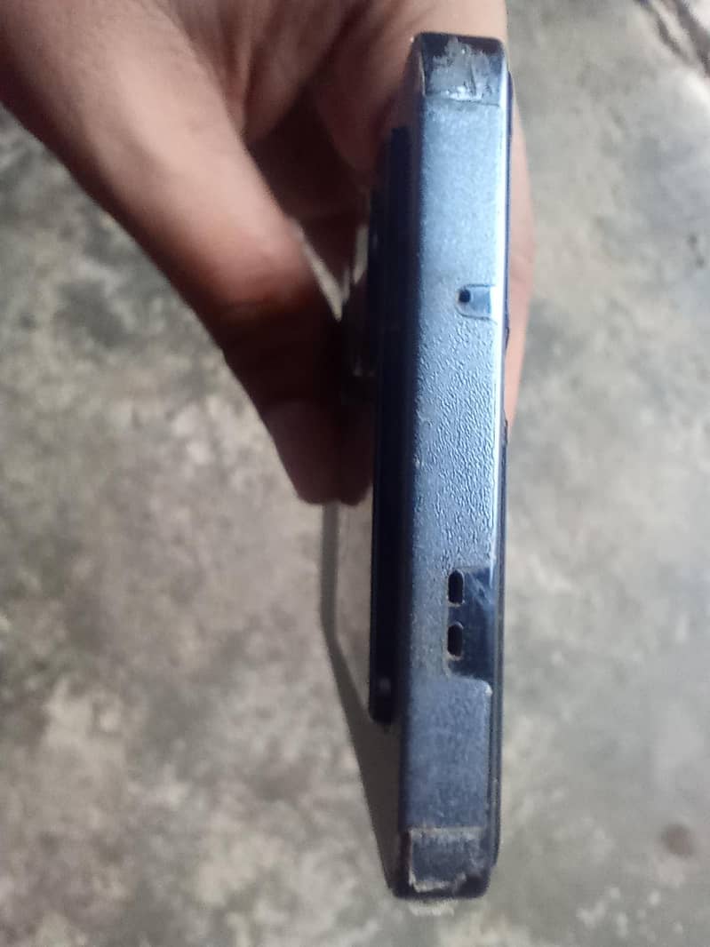 Infinix Note 40 5