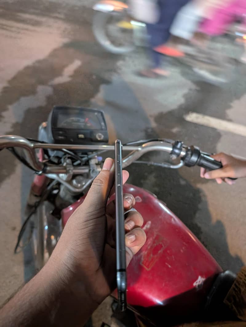 iPhone 8 Plus 2