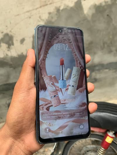 Infinix Hot 40 8+8 256