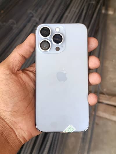 Apple iPhone 13 Pro