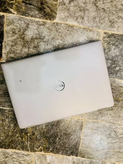 Dell Latitude 5320 – Ultra-Portable Premium Business Laptop